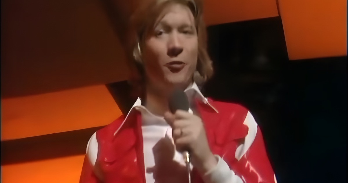 In 1977, David Soul Was 'Hutch' on Your TV and Number One on Your Radio