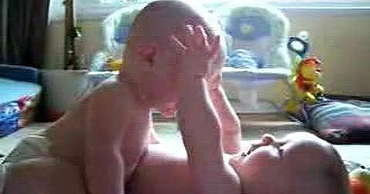 Twin Baby Girls Are Having the Sweetest Conversation, Just Wait Till You Hear Them!
