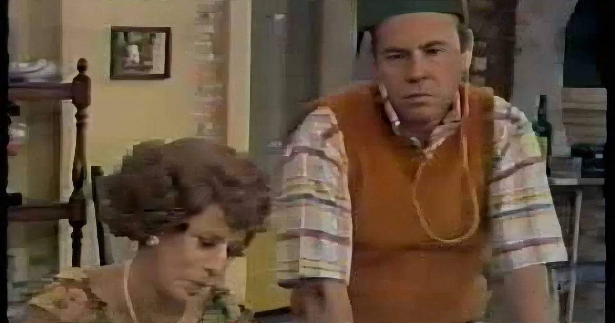 This Hilarious ''Best of Carol Burnett'' Blooper Reel Will Leave You in Hysterics