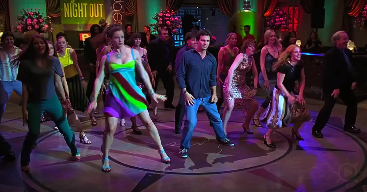 Take 100 of the Best Dance Scenes in Movie History - Now Add ''Uptown Funk''