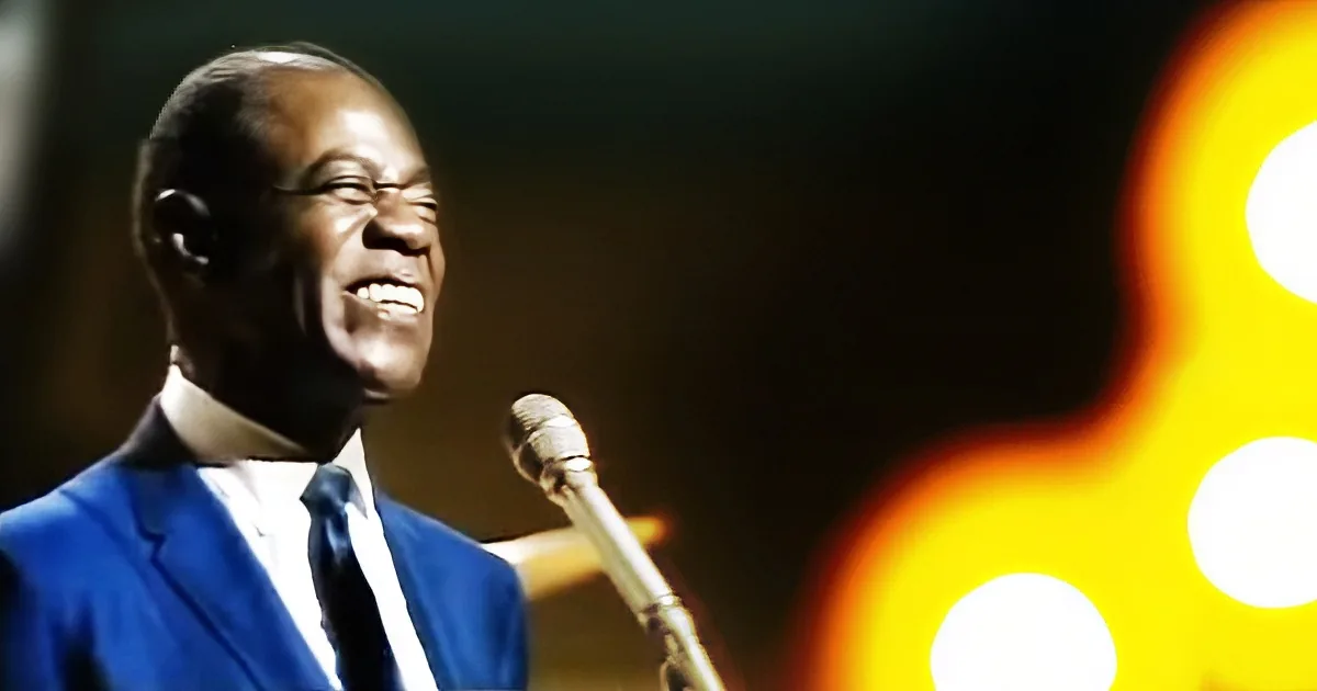 You''ll Think to Yourself, ''What a Wonderful World'' as Louis Armstrong Sings His 1967 Classic