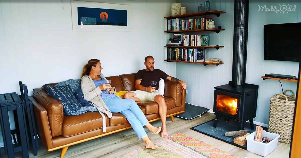 This Diy off-Grid Tiny House Was Made for Couples - Take a Peek Inside
