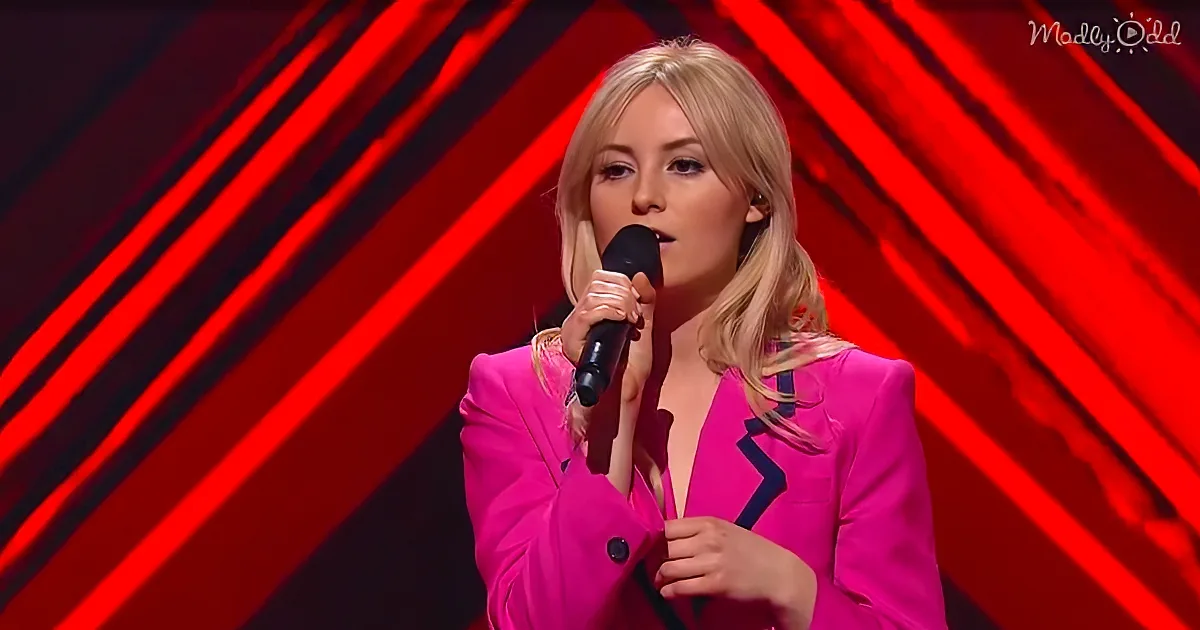 Soulful ''X Factor'' Singer Brings Judges to Tears With ''Don''t Know Why'' Cover