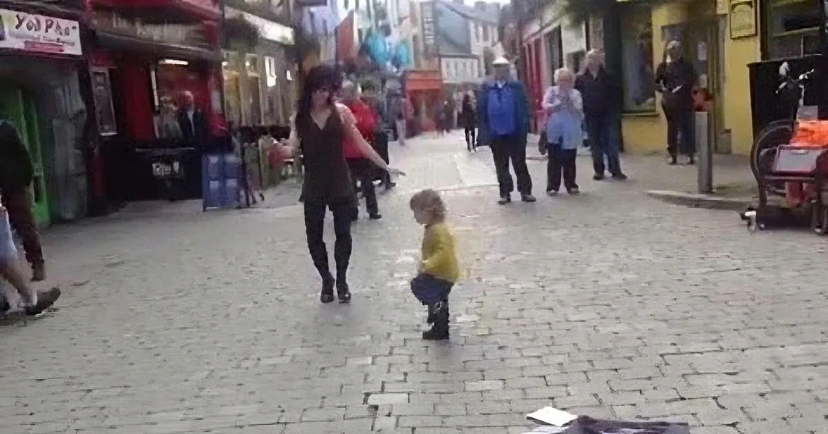 She Saw an Irish Dancer Performing on the Streets. What This 2-Year-Old Did Next? Adorable!