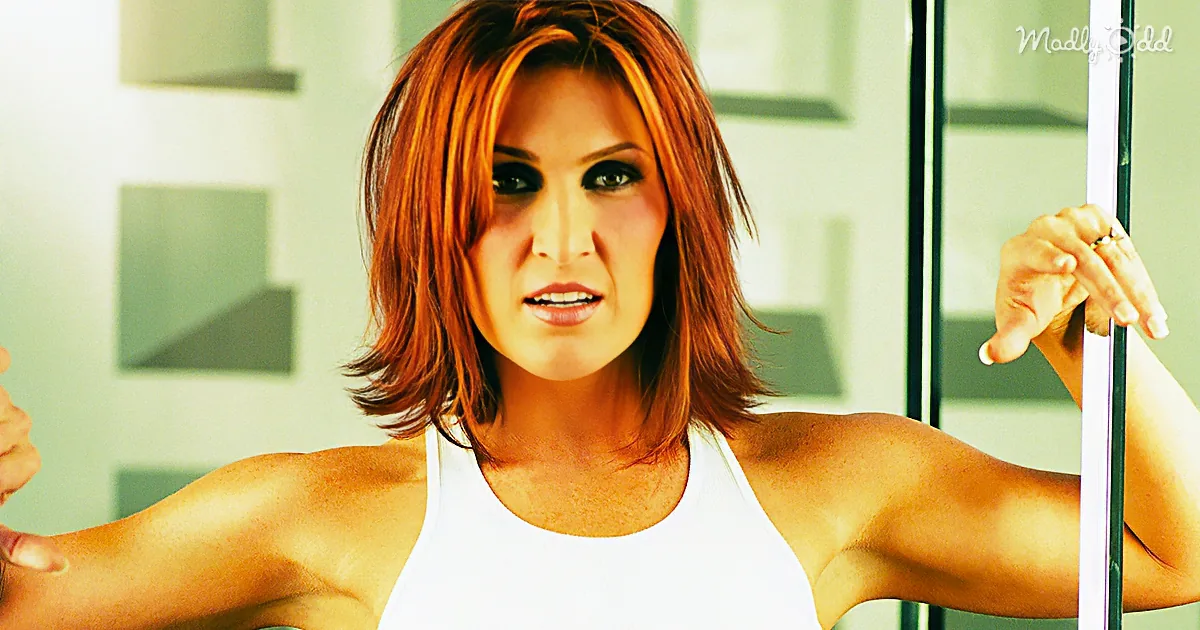 Top 10 Most Popular Country Music Videos of the 90s