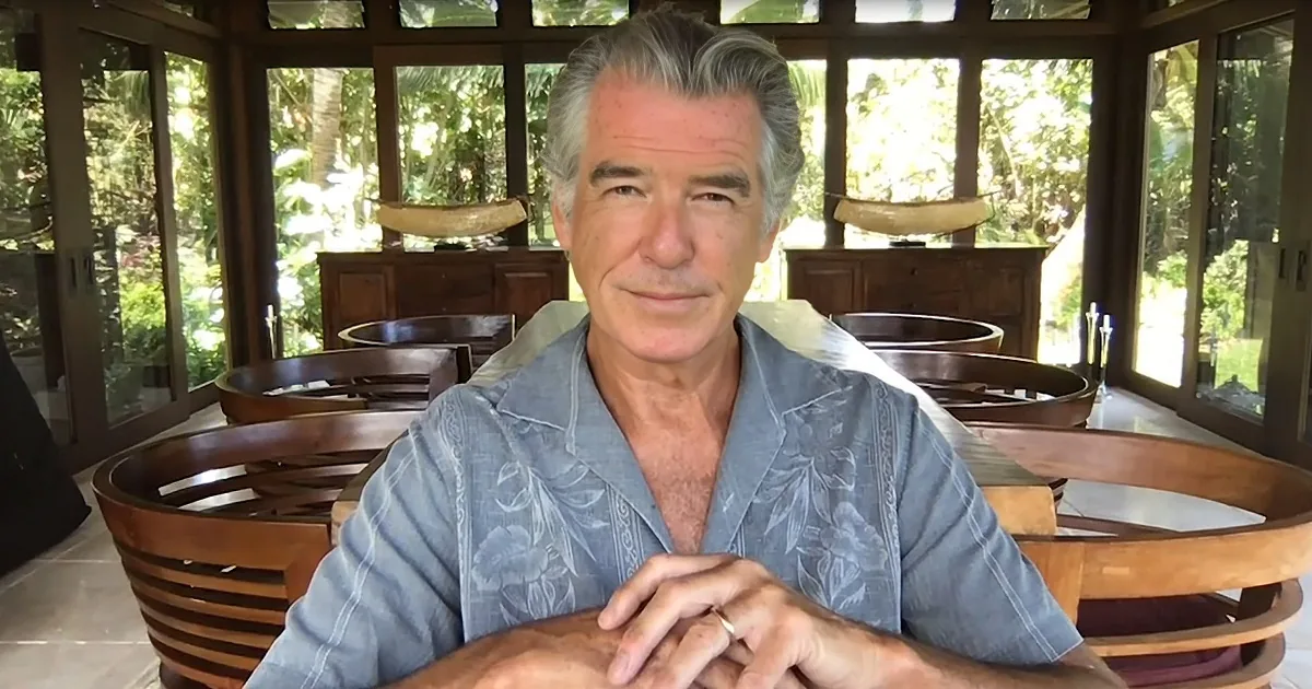 Pierce Brosnan Gives Relaxing Commentary While Watching 1995 Film 'Goldeneye'
