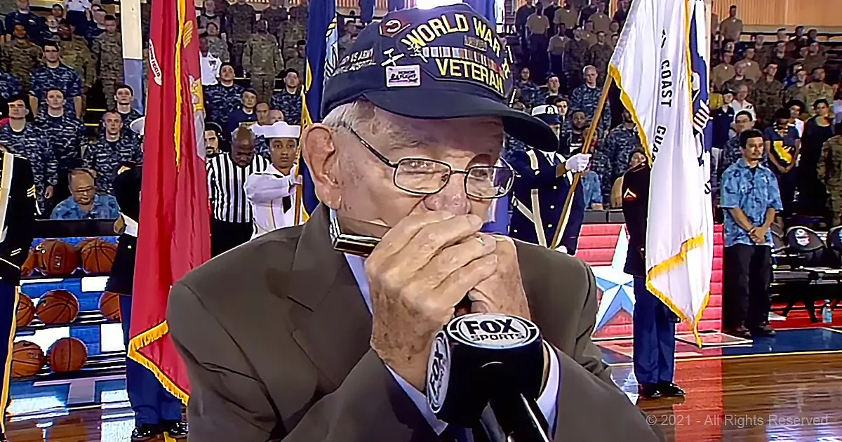 96-Year-Old Plays 'Star Spangled Banner' Like You've Never Heard