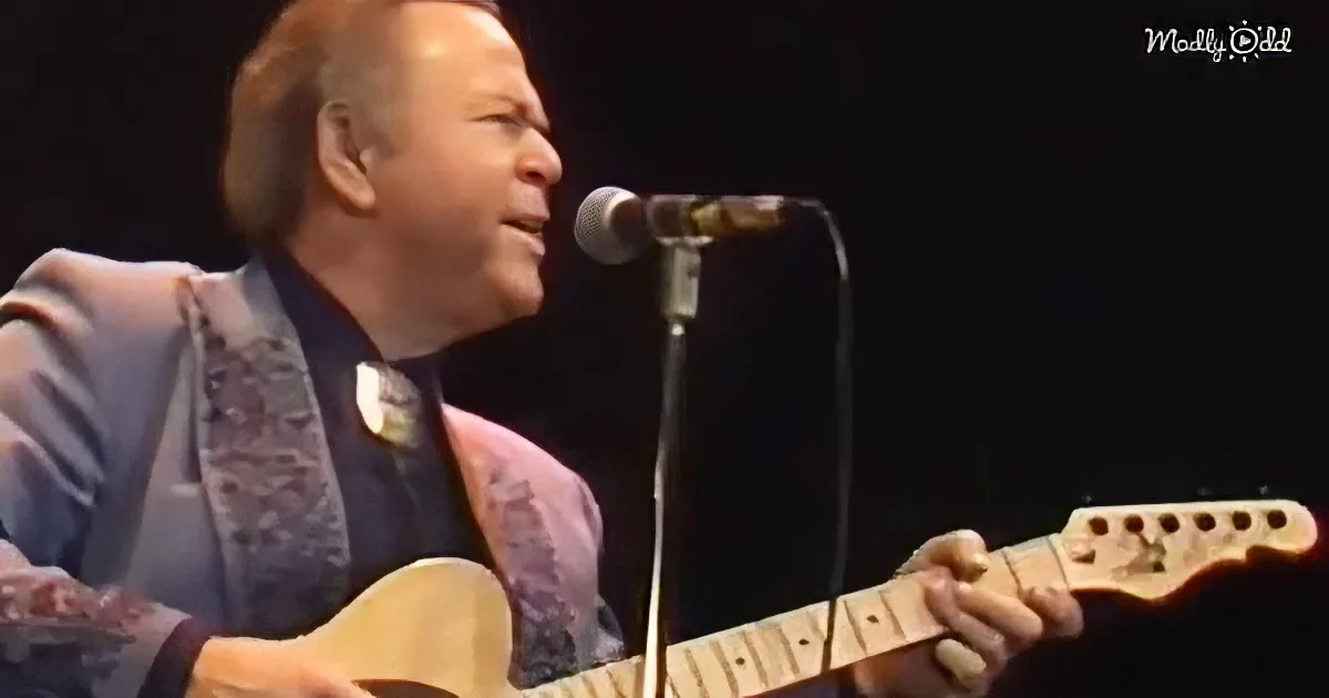 Roy Clark's Song 'Yesterday When I Was Young' Sure Hits a Nerve