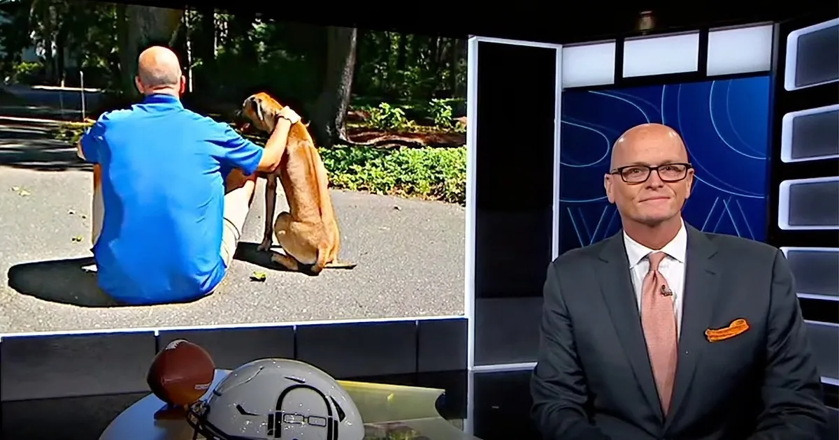 Espn Sportscaster's Emotional Goodbye to His Beloved Dog Makes Tough Guys Cry