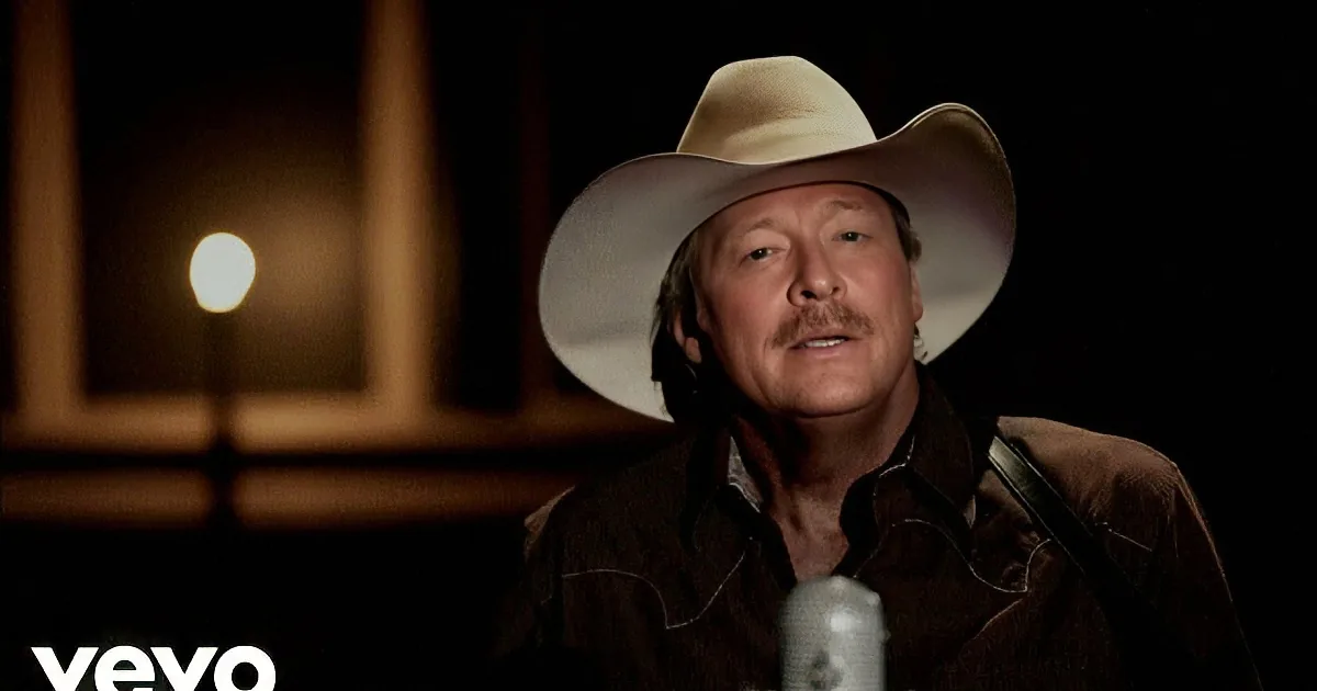 ''Amazing Grace': Alan Jackson Delivers Hauntingly Beautiful Performance in Empty Church'