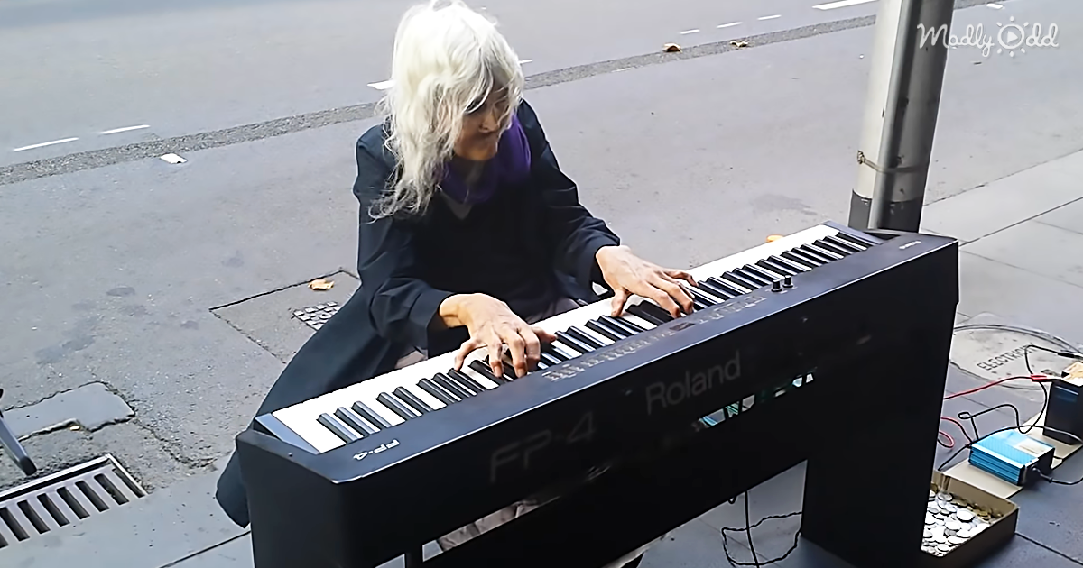 42894-OG1-Arthritic-81-Year-Old-Woman-Sits-Down-at-The-Piano.-When-She-Starts-Playing-Fountain-of-Youth!