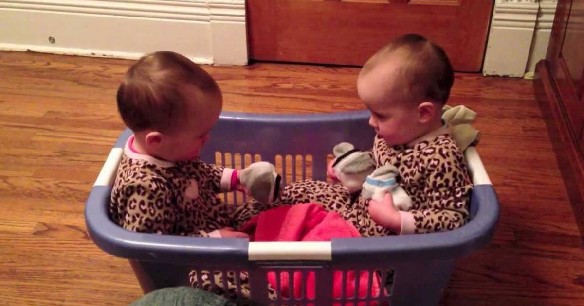 Mom Finds Her Twins Daughters In A Laundry Basket What She Films Next