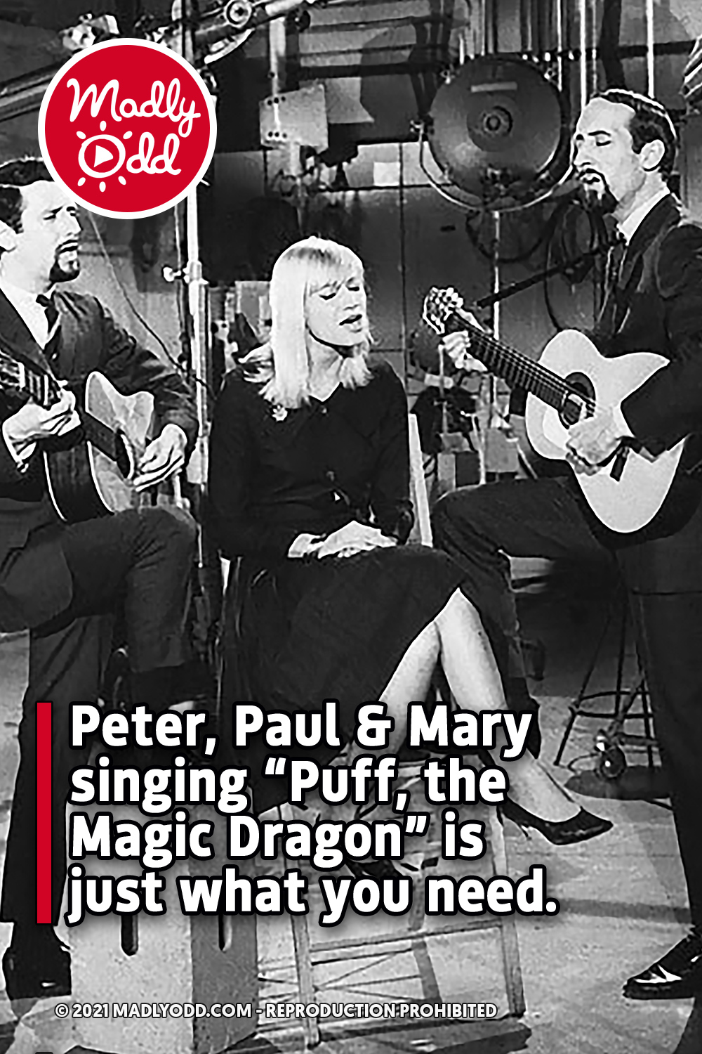 Peter, Paul & Mary singing \