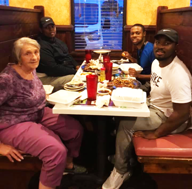 3 Men Invite Senior Woman To Sit With Them When They See She's Eating Alone og2