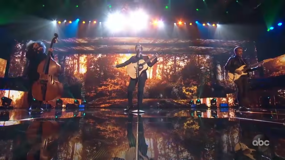 Laine Hardy Sings _Oo-De-Lally_ from Robin Hood – Disney Night – American Idol 2019 on ABC 0-32 screenshot (1)