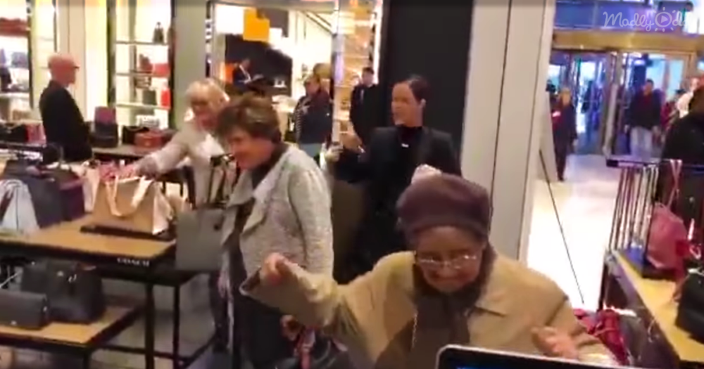 Grandma Dancing Shuts Down Mall OG4