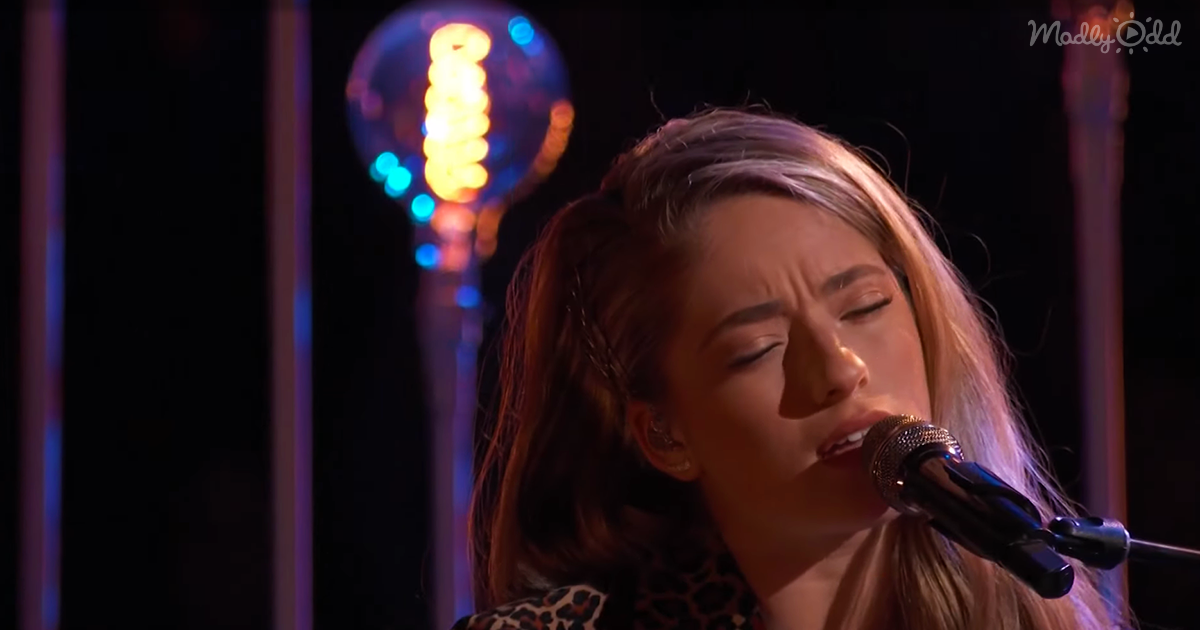 'Voice' Champion Brynn Cartelli Performs Haunting Rendition of "Grow Young"