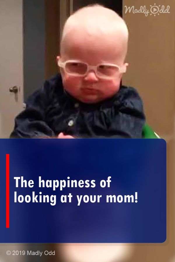 The happiness of looking at your mom!