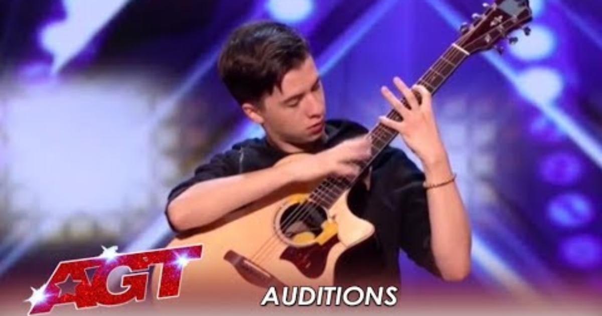 Simon Calls this Guitar Player a Genius after the Greatest Audition