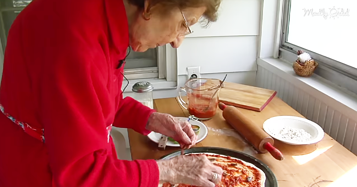 40777-OG3-94-Year-Old-Cook-Shares-How-She-Made-Pizza-During-The-Great-Depression!-YUMMO