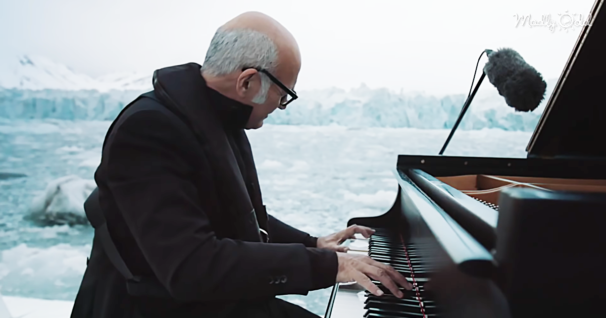 79533-OG3-Ludovico-Einaudi-Performs-Original-Piece-Elegy-for-The-Arctic-Surrounded-by-Crumbling-Glaciers