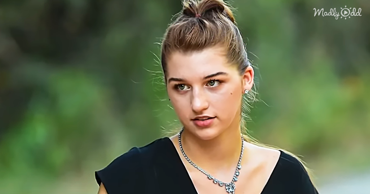 Teenage Girl Denied Entrance To Her Homecoming Dance For Wearing A Jumpsuit