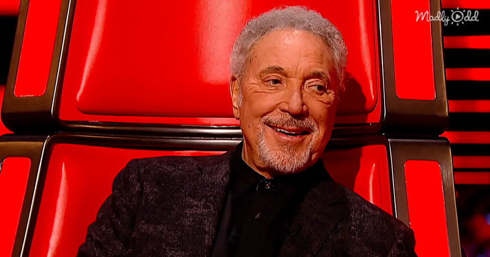 &lsquo;It&rsquo;s Not Unusual&rsquo; by Sir Tom Jones on The Voice UK