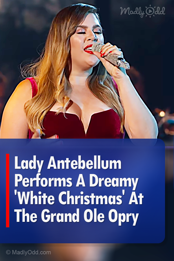 Lady Antebellum Performs A Dreamy \'White Christmas\' At The Grand Ole Opry