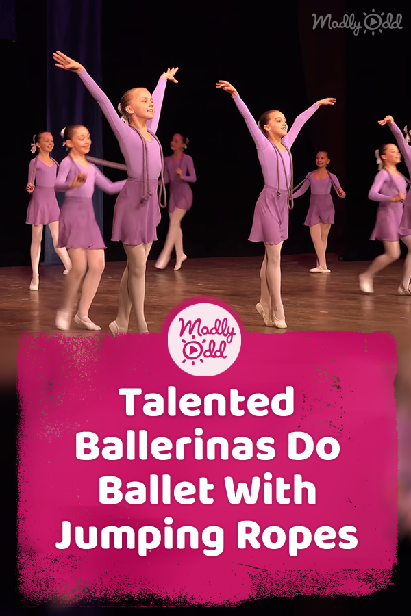 Talented Ballerinas Do Ballet With Jumping Ropes