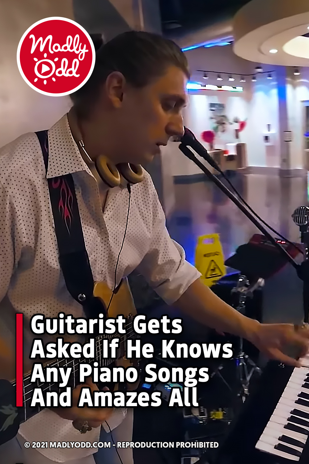 Guitarist Gets Asked If He Knows Any Piano Songs And Amazes All