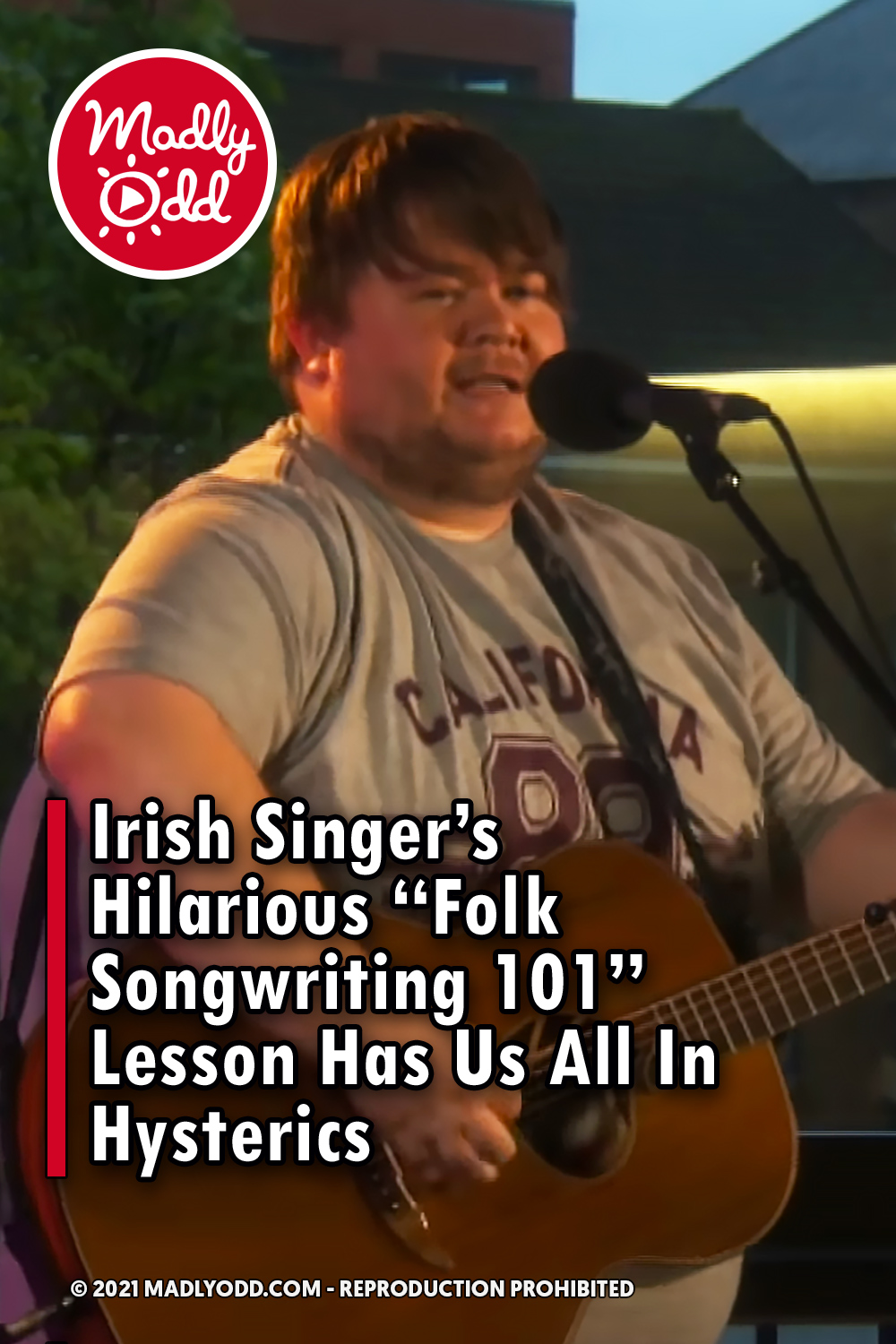 Irish Singer’s Hilarious “Folk Songwriting 101” Lesson Has Us All In Hysterics