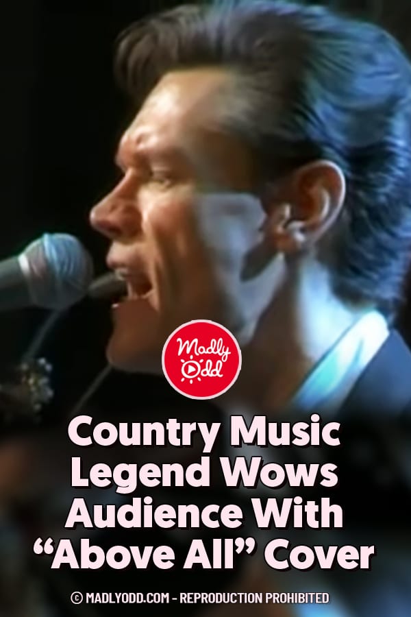 Country Music Legend Wows Audience With “Above All” Cover