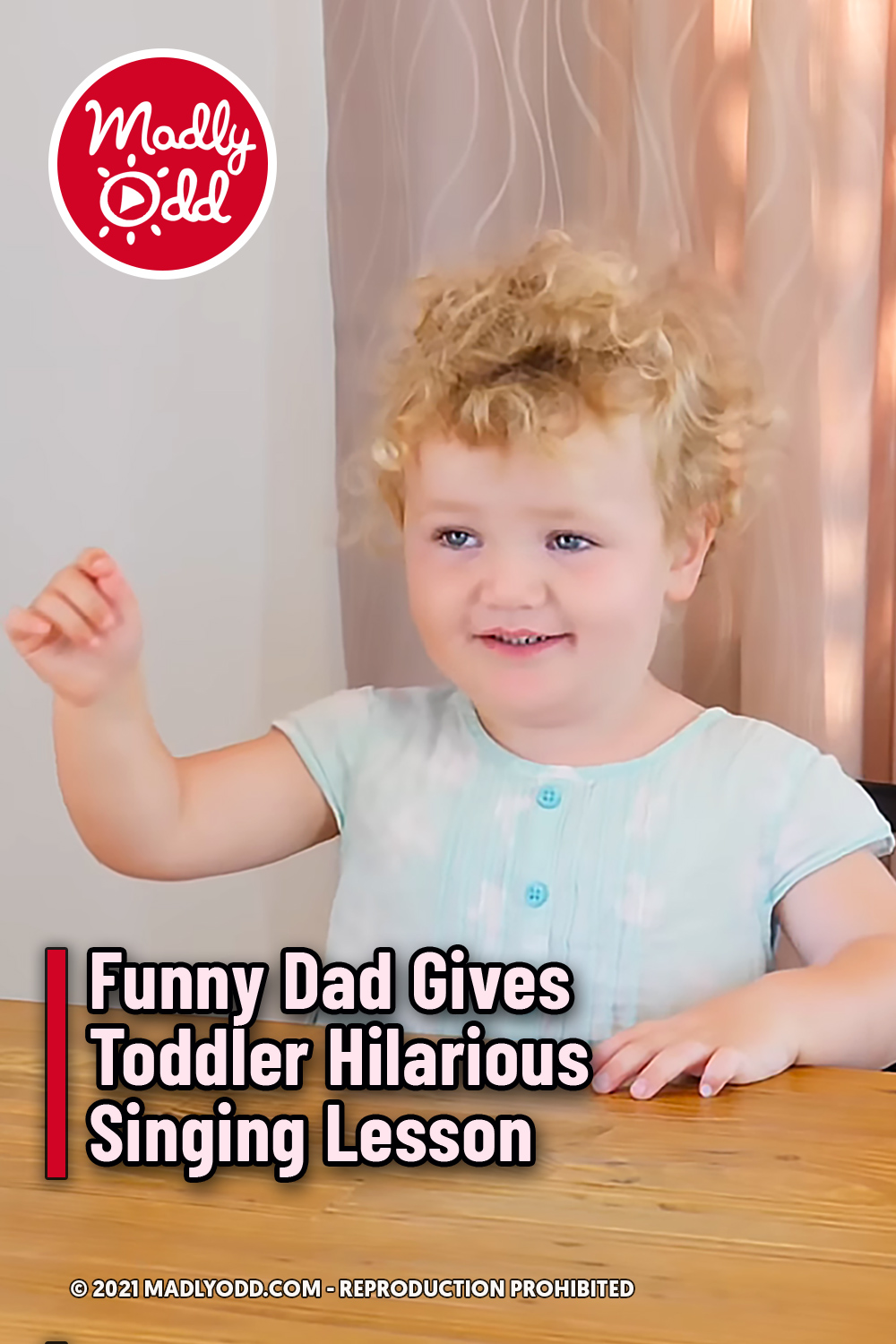 Funny Dad Gives Toddler Hilarious Singing Lesson