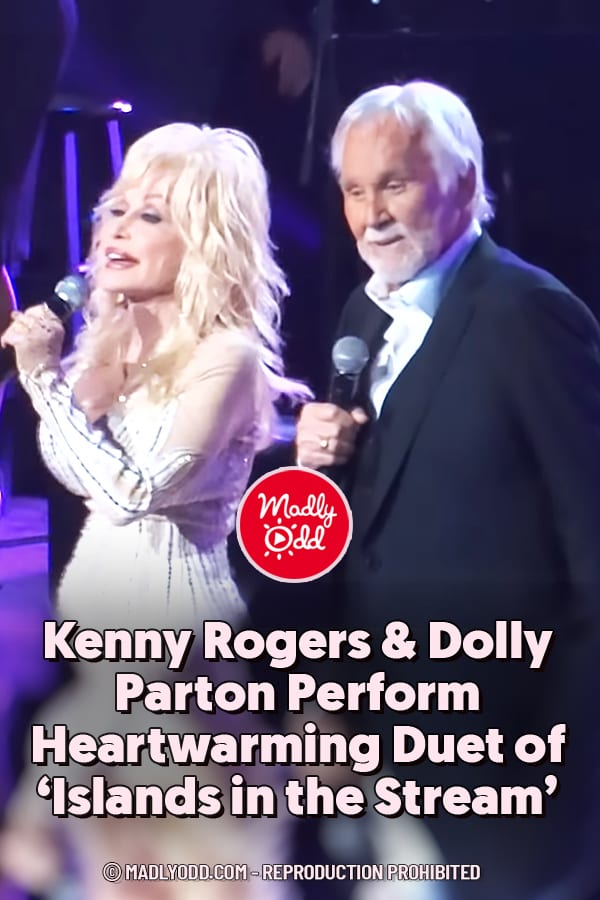 Kenny Rogers & Dolly Parton Perform Heartwarming Duet of ‘Islands in the Stream’