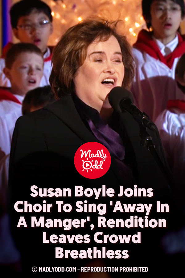 Susan Boyle Joins Choir To Sing \'Away In A Manger\', Rendition Leaves Crowd Breathless