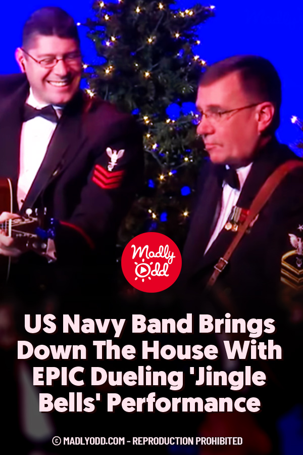 US Navy Band Brings Down The House With EPIC Dueling \'Jingle Bells\' Performance