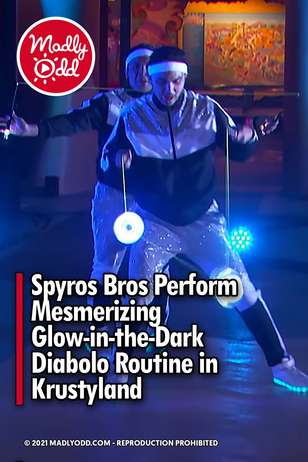 Spyros Bros Perform Mesmerizing Glow-in-the-Dark Diabolo Routine in Krustyland