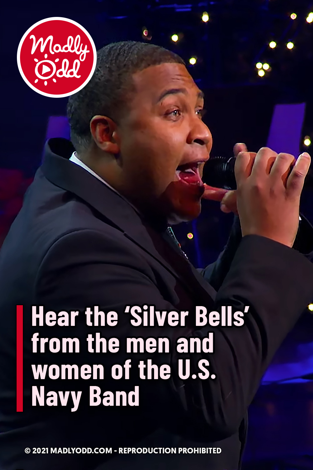 Hear the ‘Silver Bells’ from the men and women of the U.S. Navy Band