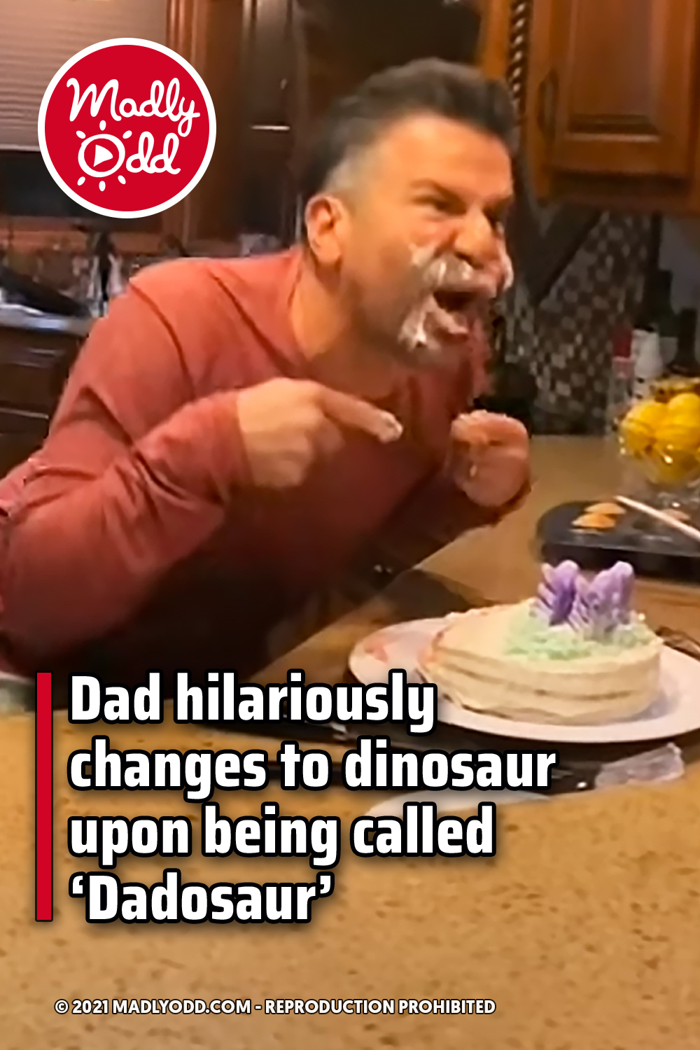 Dad hilariously changes to dinosaur upon being called ‘Dadosaur’