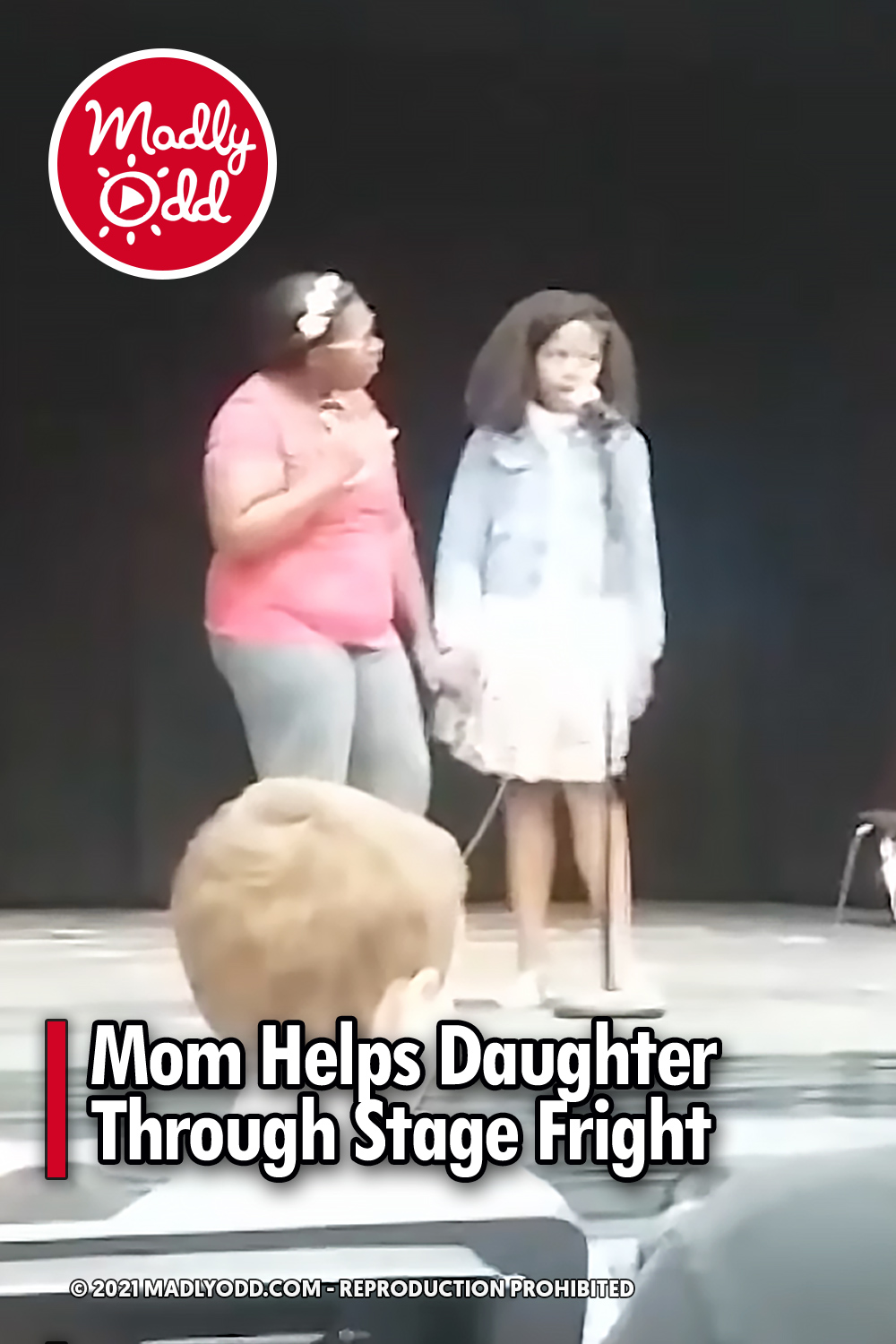 Mom Helps Daughter Through Stage Fright