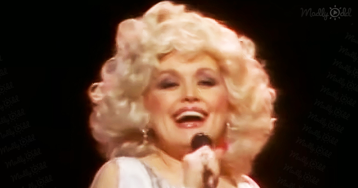 Dolly Parton sings an incredible rendition of ‘Great Balls of Fire’