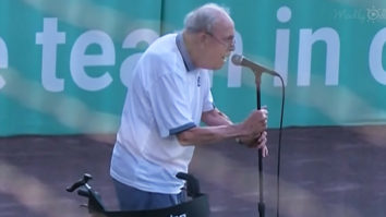 96-year-old WWII vet sings National Anthem