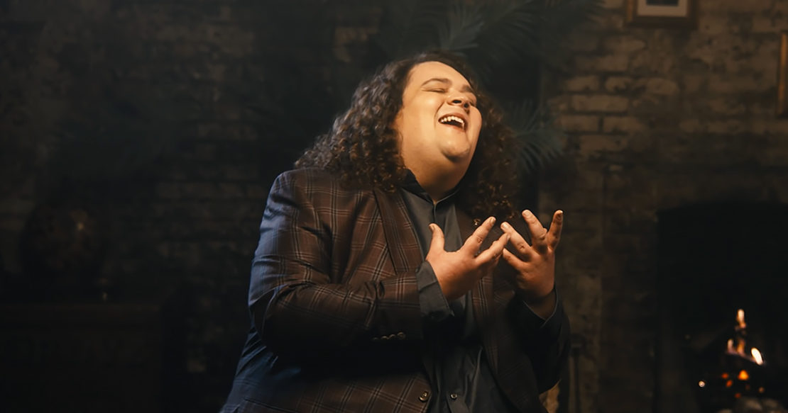 ‘Opera Genius’ Jonathan Antoine sings Celine Dion Christmas classic to ...