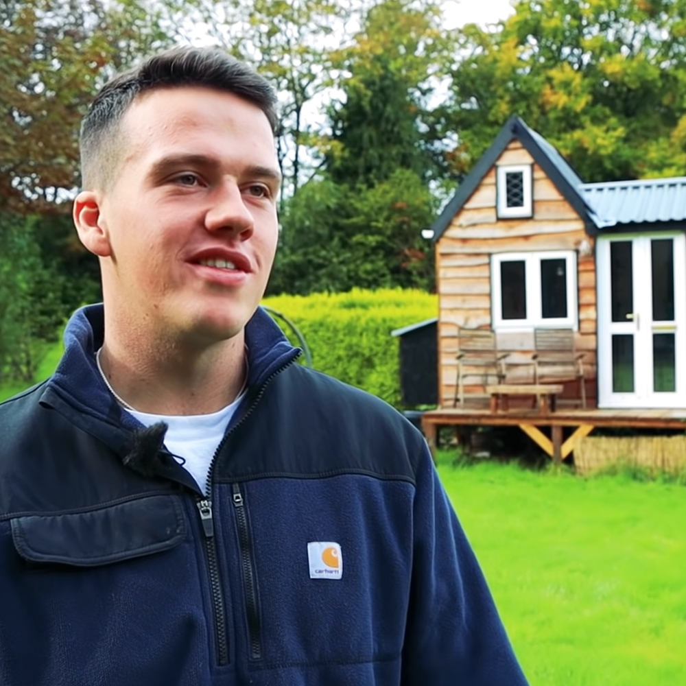 Teen builds tiny home built using recycled materials