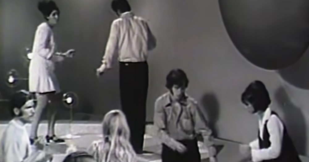 “Sugar, Sugar” by the Archies on American Bandstand