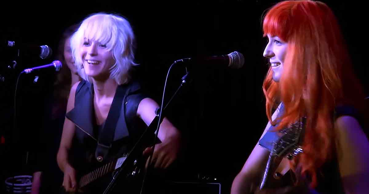 Monalisa Twins