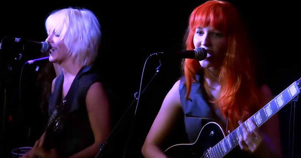 Monalisa Twins