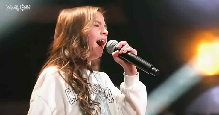 11-year-old Georgia singing on "The Voice"