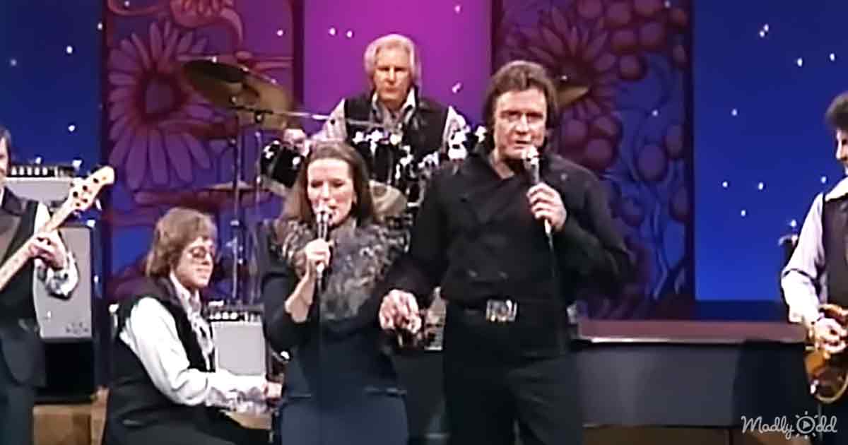 Johnny Cash and his wife June on Johnny Carson's "The Tonight Show"