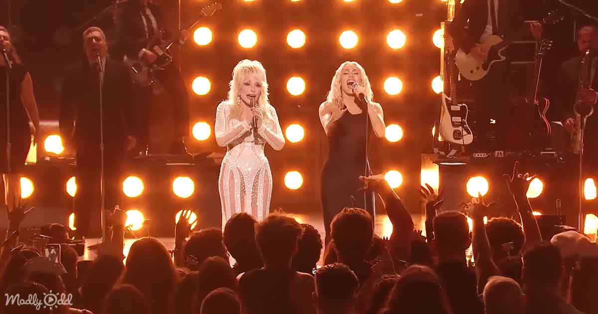 Dolly Parton & Miley Cyrus
